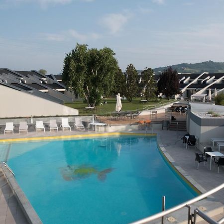 Alba Hotel Bagian luar foto