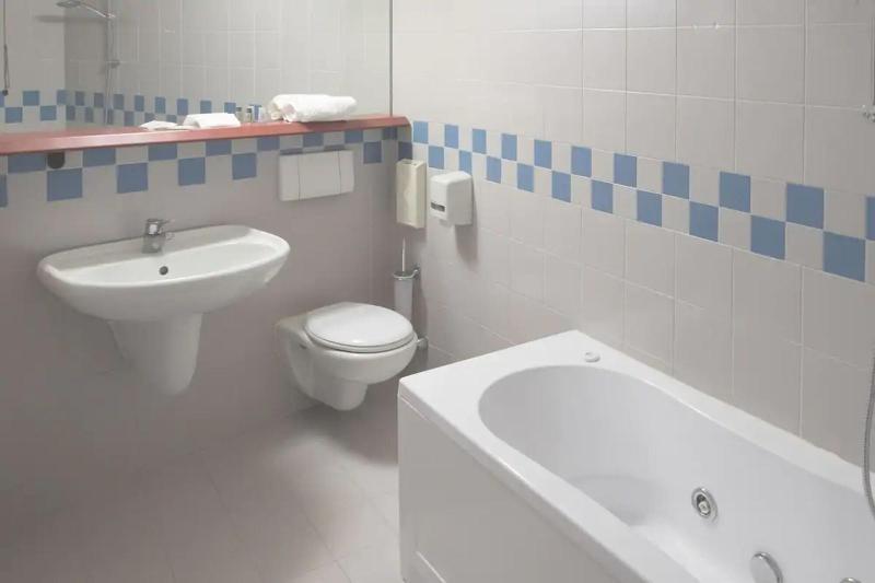 Alba Hotel Bagian luar foto