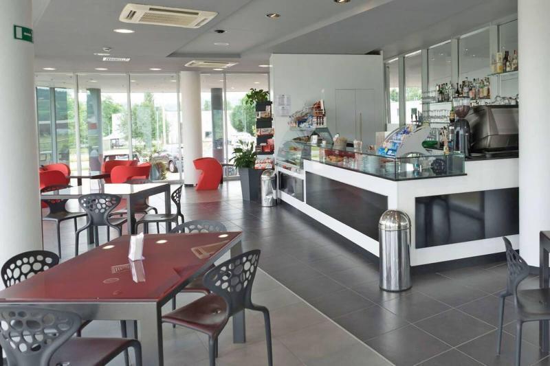 Alba Hotel Bagian luar foto