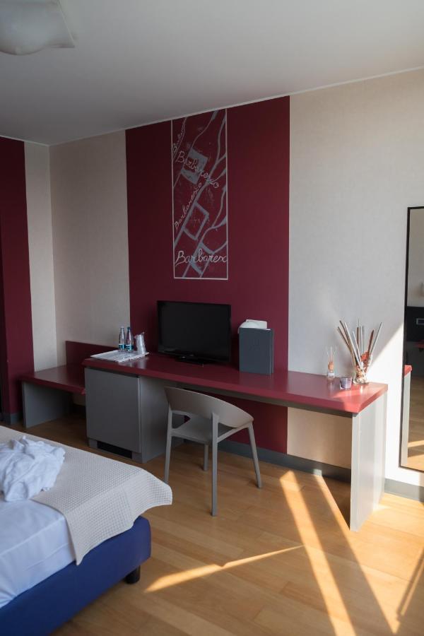 Alba Hotel Bagian luar foto