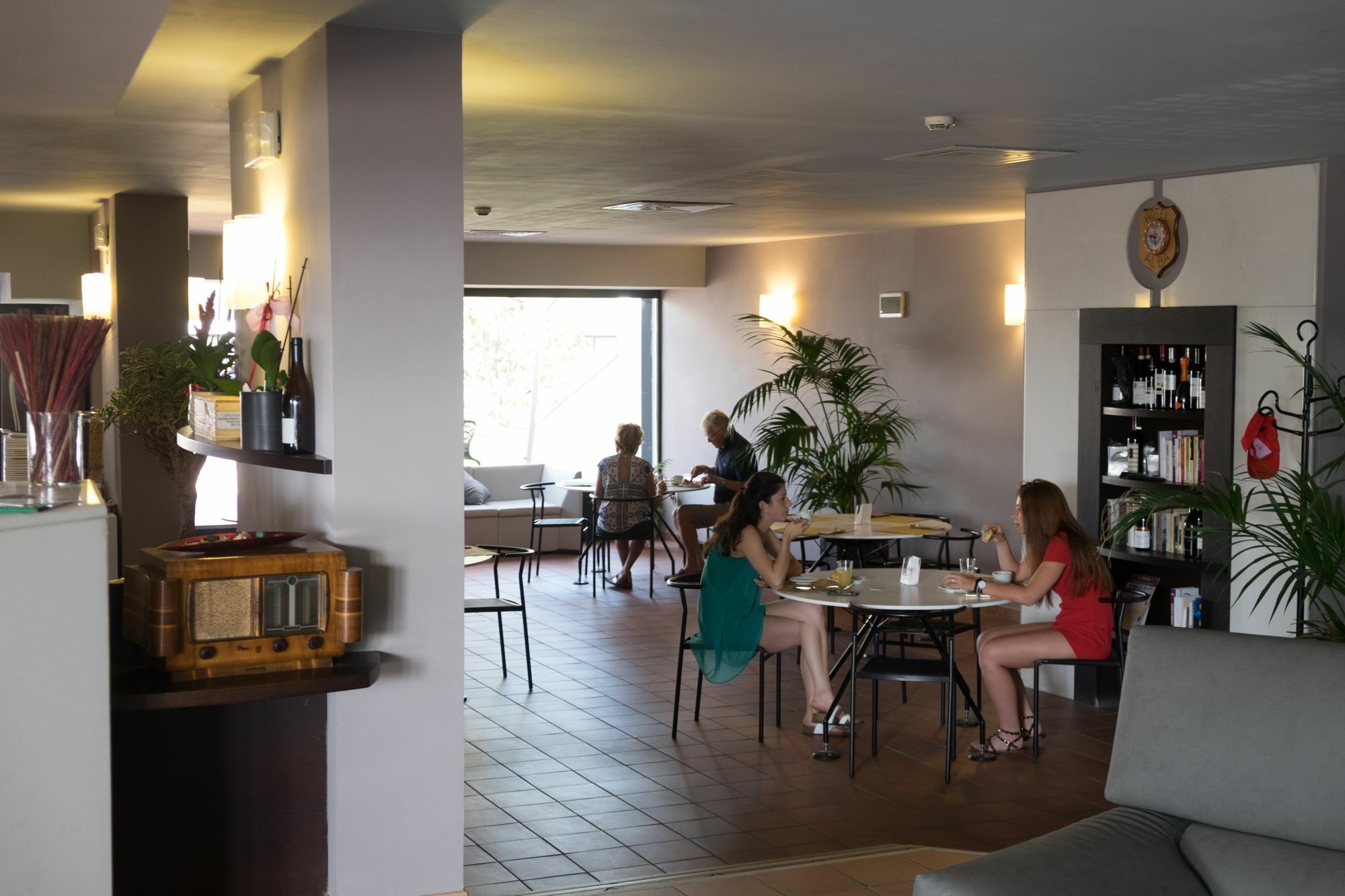 Alba Hotel Bagian luar foto